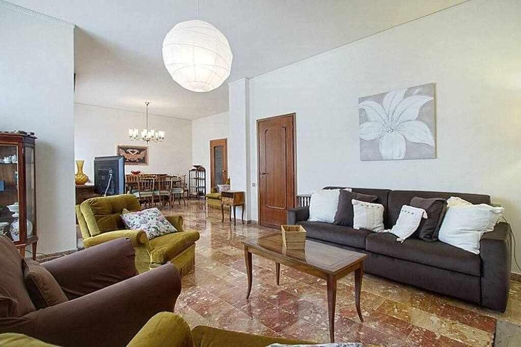 Frati Bigi With Two Bedrooms And Parking Florence Extérieur photo