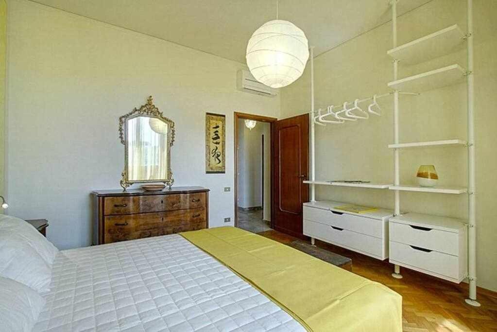 Frati Bigi With Two Bedrooms And Parking Florence Extérieur photo